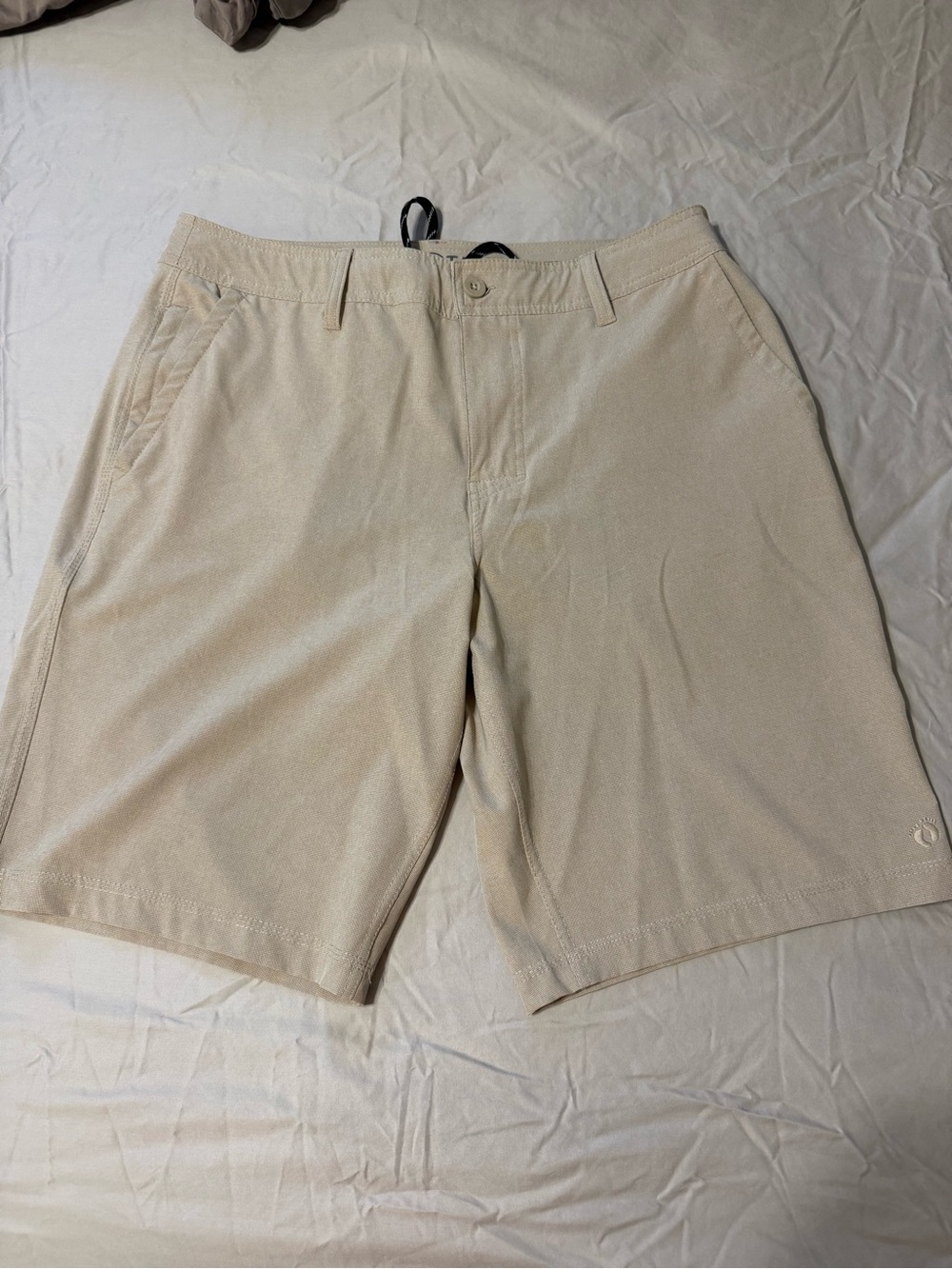 Hang Ten Men's Khaki Flat-Front Shorts